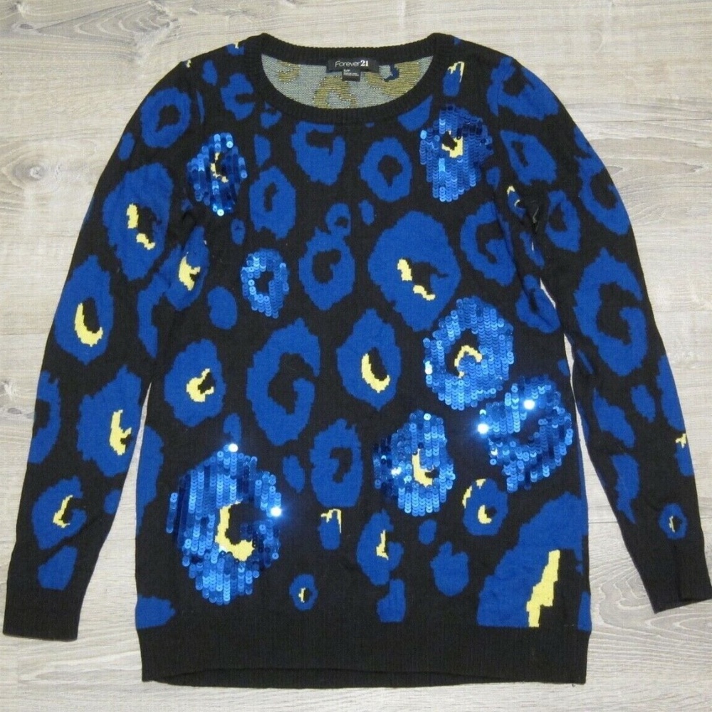 Forever 21 Animal Print Sweater w/ Sequin Details sz S